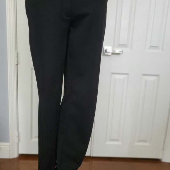 NWOT CACHE Cami with Gold Chain accent and Studs - Picture 10 of 10